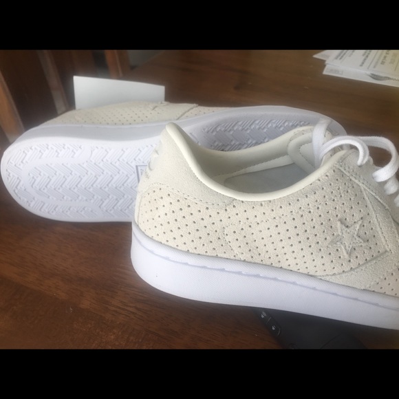 Leather CONVERSE ALL STAR Ivory NEW Sz 6.5 - Picture 7 of 8